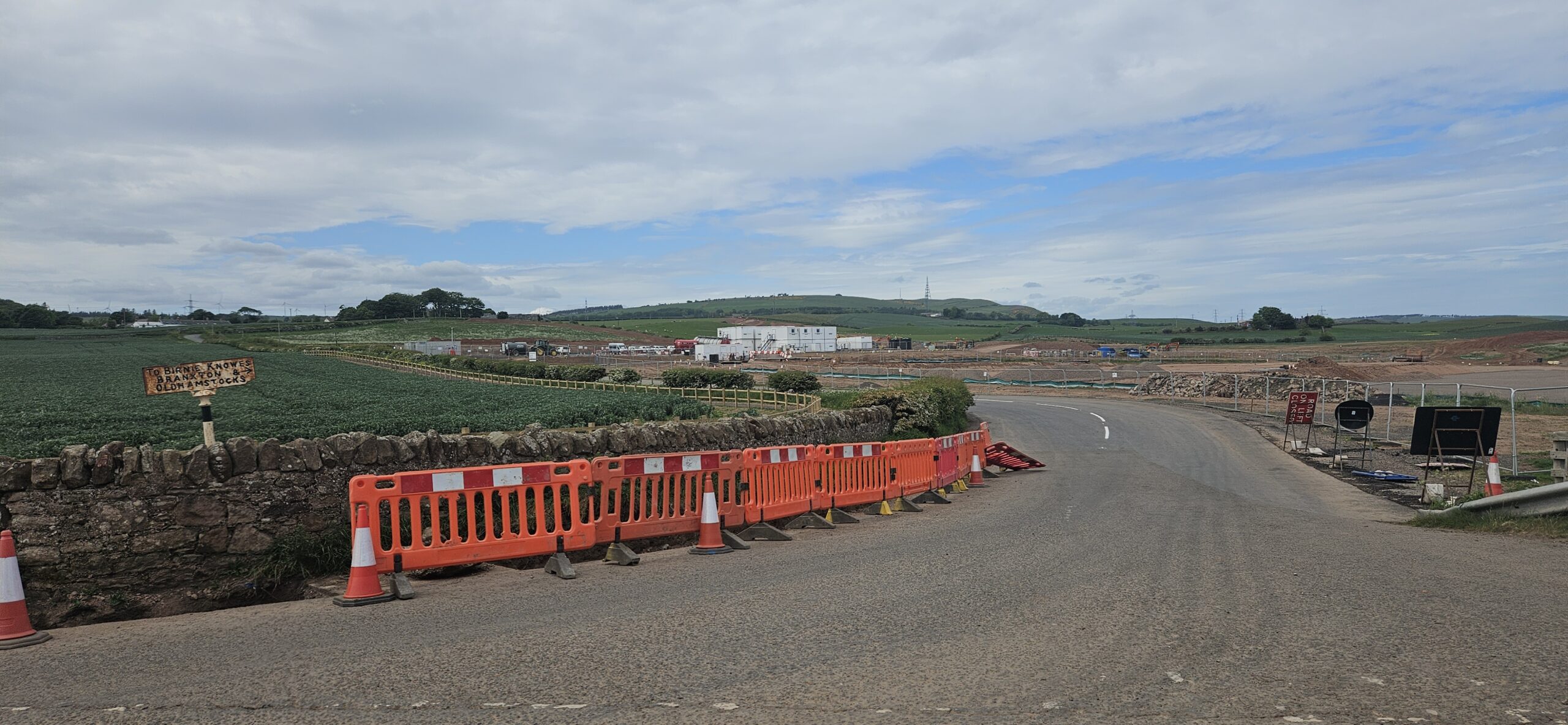 Road closure Birnieknowes